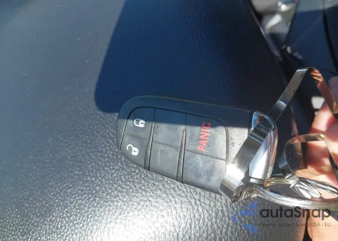 2015 Dodge Journey American Value Pkg из США, поврежденный, VIN 3C4PDCAB7FT630274